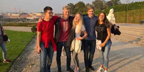 Obrázek: aktuality/gymnaziste-na-toulkach-po-vidni-se-zaky-zs-jesenik.jpg